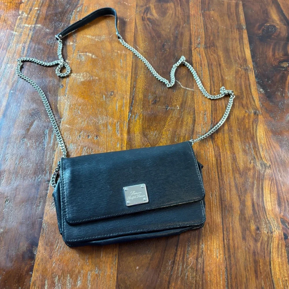 Lauren Ralph Lauren Black Textured Leather Chain Crossbody Wallet Bag Silver